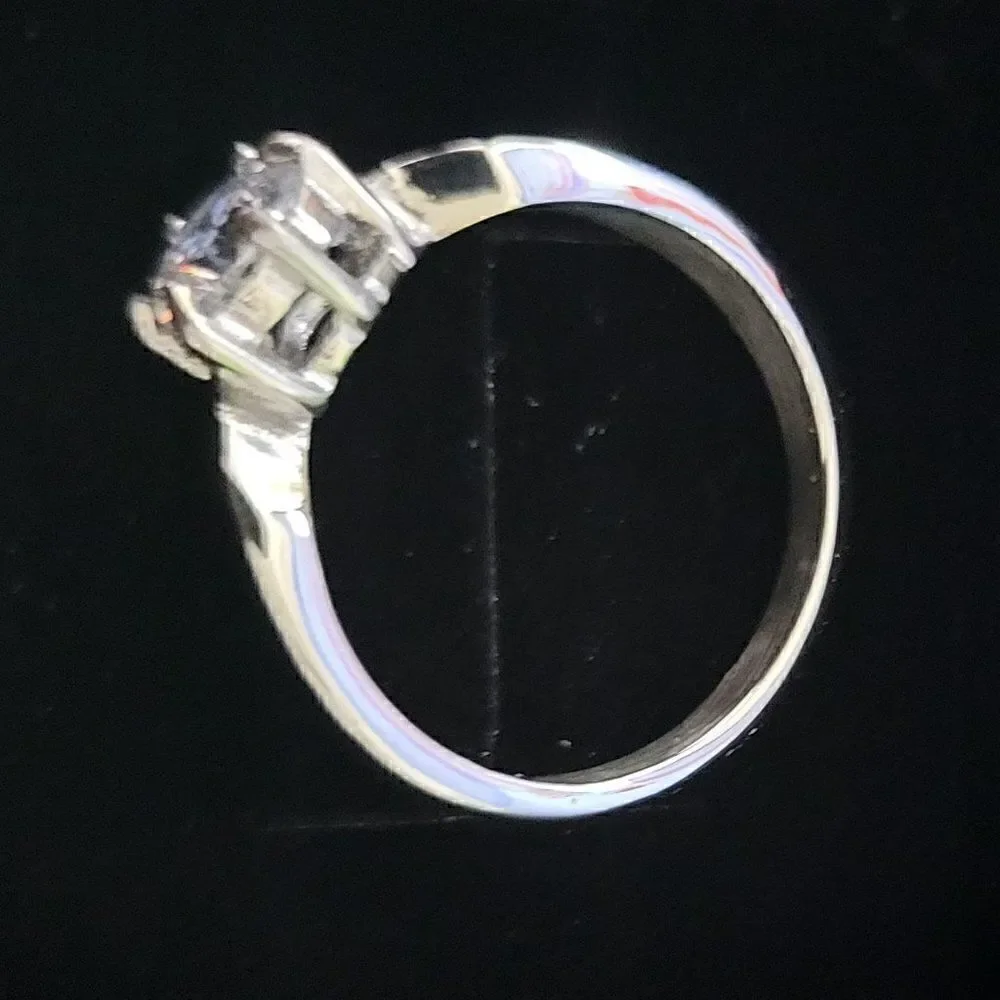 Women's Silver Solitaire Wedding Ring - Pinky Promise ring - Girls Wedding Ring